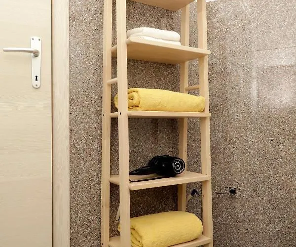 Kwatera prywatna Da Lella City Centre *